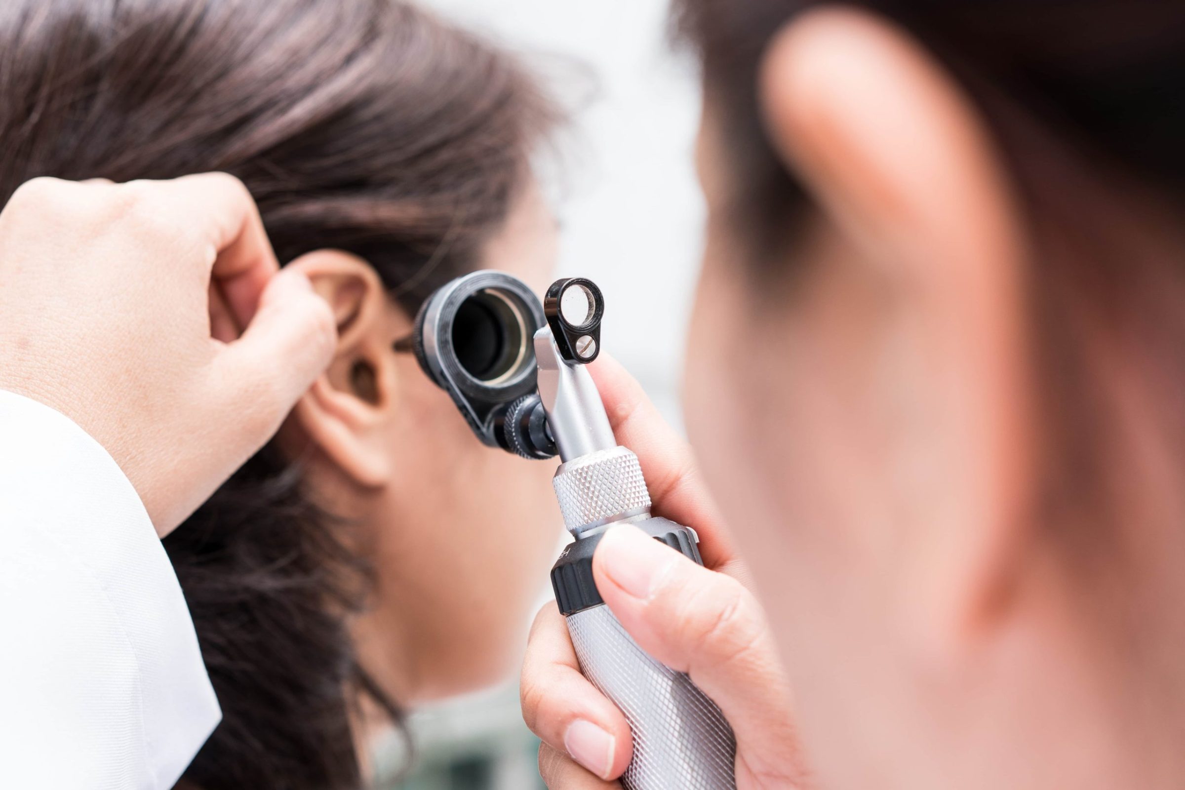 How to Become a Hearing Aid Specialist
